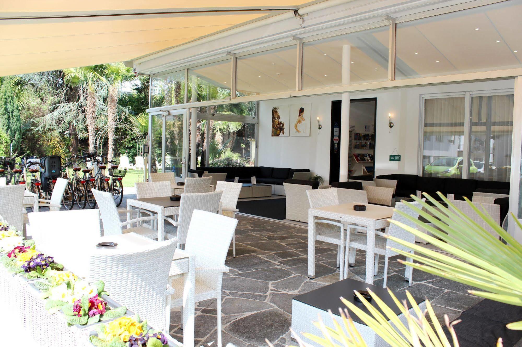 אסקונה Hotel Luna Garni מראה חיצוני תמונה
